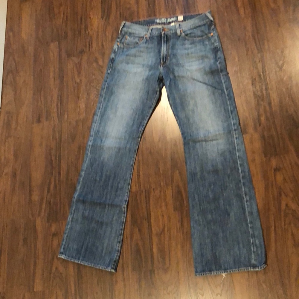 Men’s Guess jeans